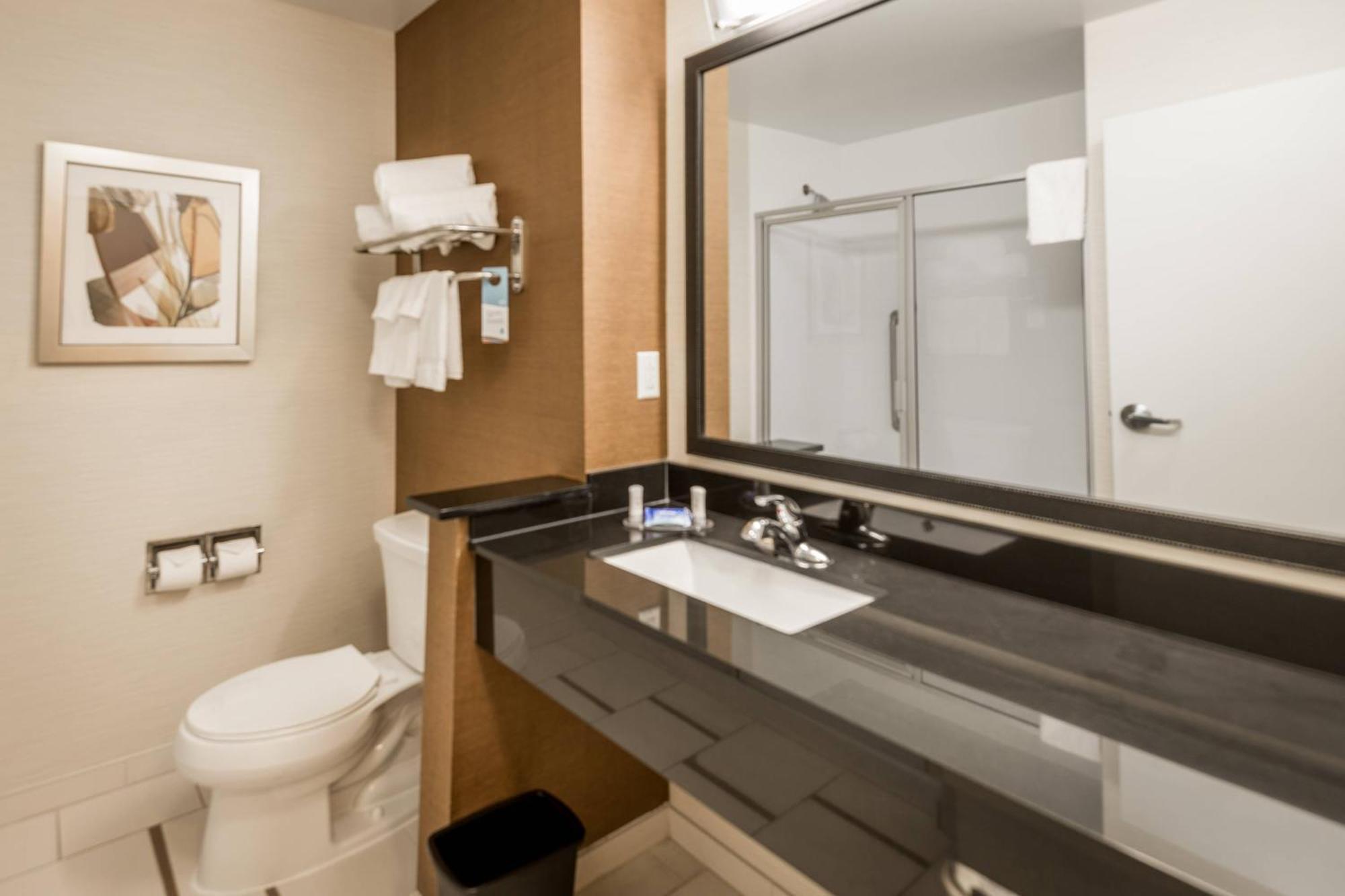 Fairfield Inn & Suites By Marriott Montgomery Airport Hope Hull Екстериор снимка